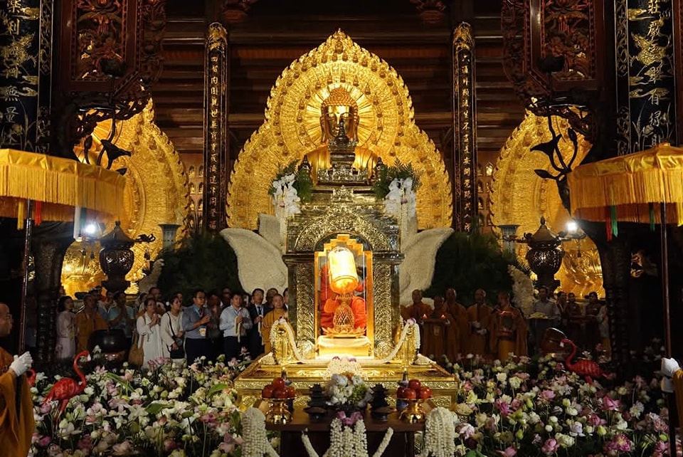 Hành trình cung rước xá lợi Đức Phật tại chùa Bái Đính: Biểu tượng của lòng thành kính và tinh thần Phật pháp