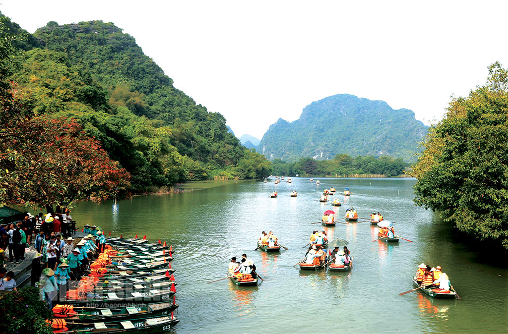 Tour Ninh Bình lọt Top 10 trải nghiệm hàng đầu thế giới