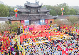 The Best Time to Explore Bai Dinh Pagoda